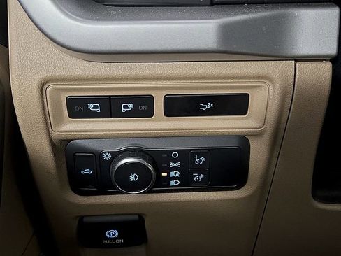 Certified 2022 Ford F150 XLT w/ Equipment Group 302A High image 21