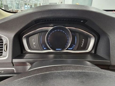 Used 2016 Volvo S60 T5 Premier image 13