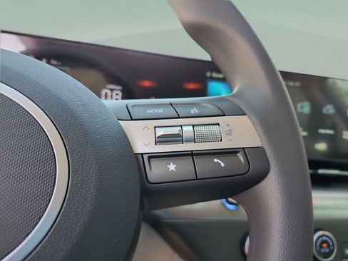 Certified 2026 Hyundai Kona SE FWD image 21
