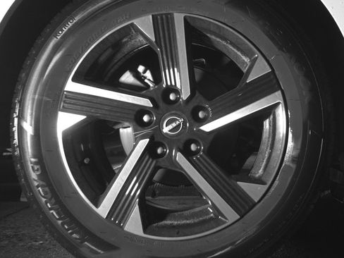 Used 2025 Nissan Sentra SV image 15