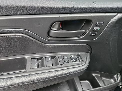 Used 2021 Honda Odyssey EX-L image 18