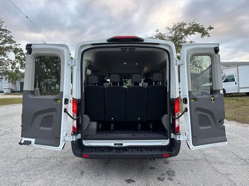 Used 2025 Ford Transit 350 XLT image 8
