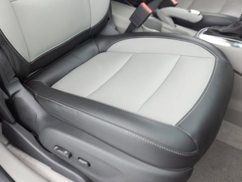 Used 2014 Buick Encore Leather FWD image 27