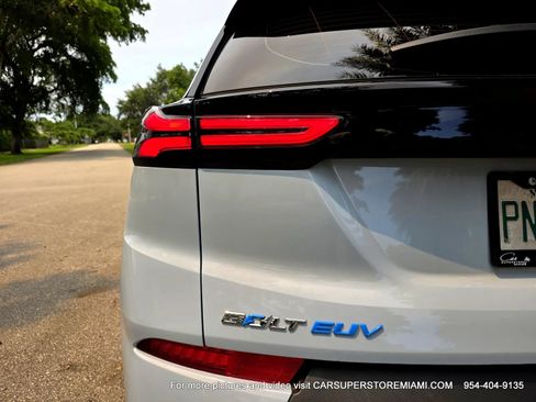 Used 2023 Chevrolet Bolt EUV LT w/ Convenience Package FWD image 49