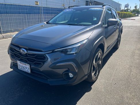 Certified 2025 Subaru Crosstrek 2.5i Limited w/ Crosstrek Mirror Package AWD/4WD image 9