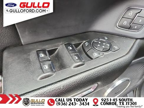 Used 2019 Ford Expedition XLT w/ Equipment Group 202A AWD/4WD image 21