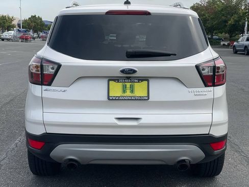Used 2017 Ford Escape Titanium FWD image 5