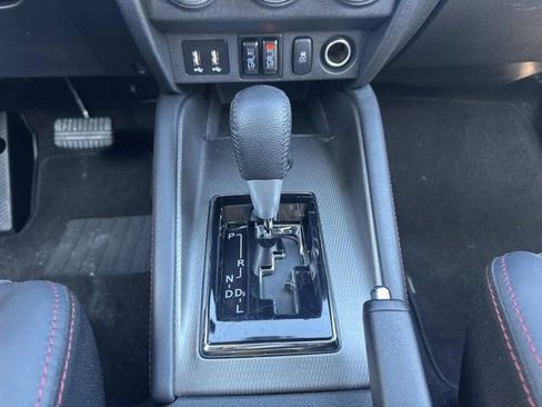 Used 2024 Mitsubishi Outlander Sport SE image 28