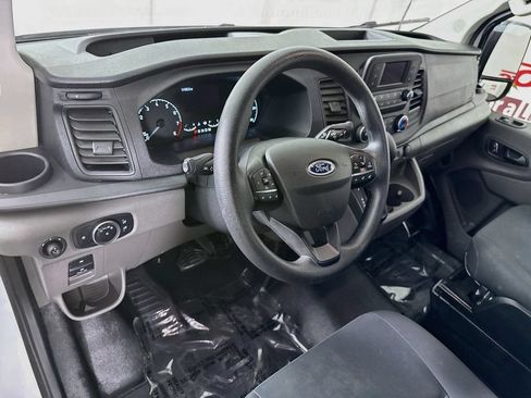 Used 2025 Ford Transit 250 Low Roof w/ Exterior Upgrade Package RWD image 3