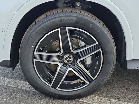 New 2026 Mercedes-Benz GLC 300 4MATIC image 10