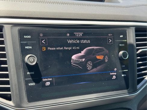 Used 2021 Volkswagen Atlas Cross Sport SE FWD image 25