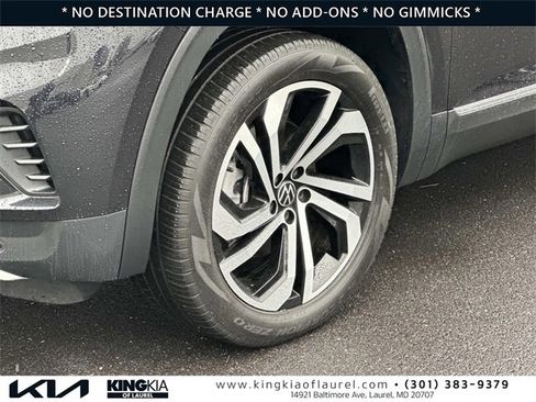 Used 2023 Volkswagen Atlas SEL image 30