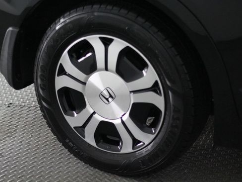 Used 2014 Honda Civic Hybrid Sedan image 56