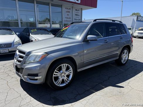 Used 2015 Mercedes-Benz GLK 350 4MATIC image 3