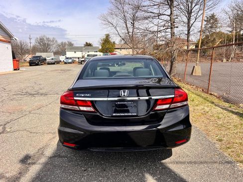 Used 2014 Honda Civic LX image 2