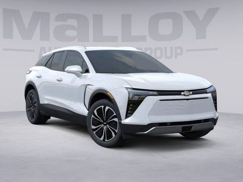 New 2026 Chevrolet Blazer EV LT image 10