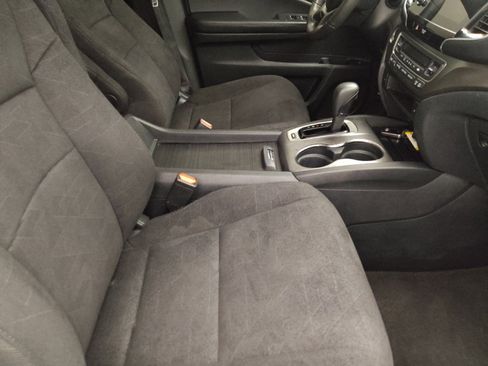 Used 2020 Honda Pilot EX image 21