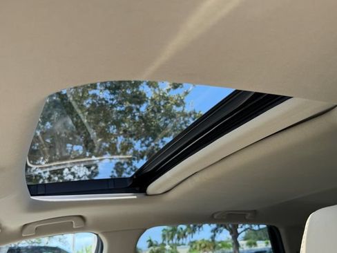 Used 2017 Acura MDX SH-AWD image 22