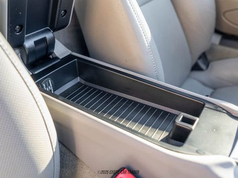 Used 2014 Porsche Cayman image 52