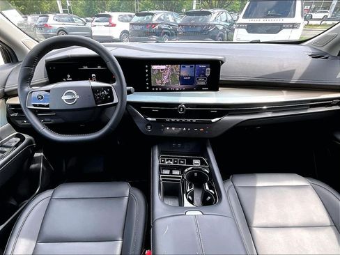 Used 2025 Nissan Murano SL AWD/4WD image 21