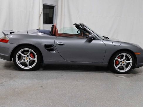 Used 2003 Porsche Boxster S RWD image 10