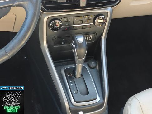 Used 2018 Ford EcoSport Titanium AWD/4WD image 11