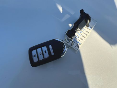 Used 2014 Honda Accord Touring image 39