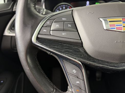 Used 2020 Cadillac XT5 Premium Luxury image 15