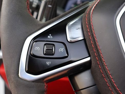 Used 2023 Chevrolet Corvette Z06 RWD image 19