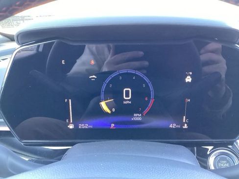 New 2026 Chevrolet Trax RS w/ Sunroof Package image 34