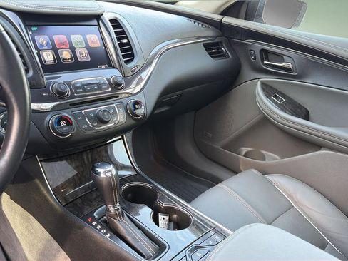 Used 2014 Chevrolet Impala LTZ image 23