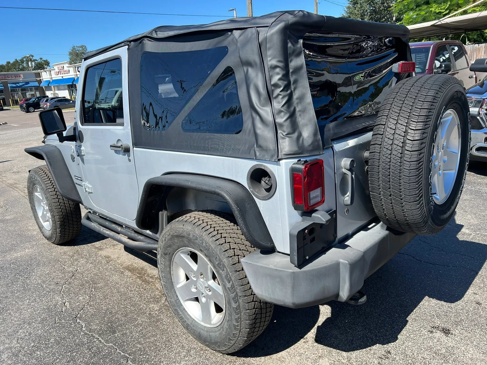 Used 2012 Jeep Wrangler Sport AWD/4WD image 7