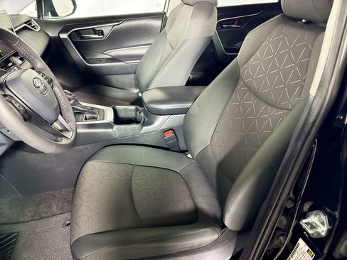 Used 2024 Toyota RAV4 XLE w/ Weather Package image 11