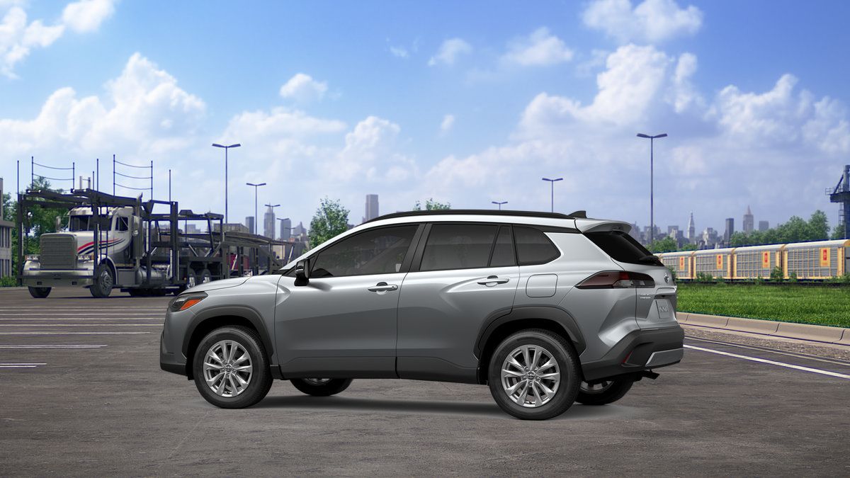 New 2026 Toyota Corolla Cross LE FWD image 5