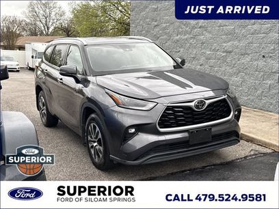 Used 2021 Toyota Highlander XLE
