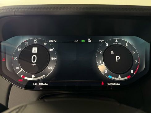 New 2025 Land Rover Range Rover Long Wheelbase SE image 22