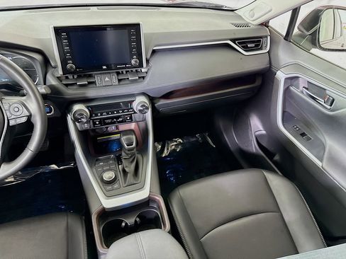 Certified 2021 Toyota RAV4 Limited AWD/4WD image 29