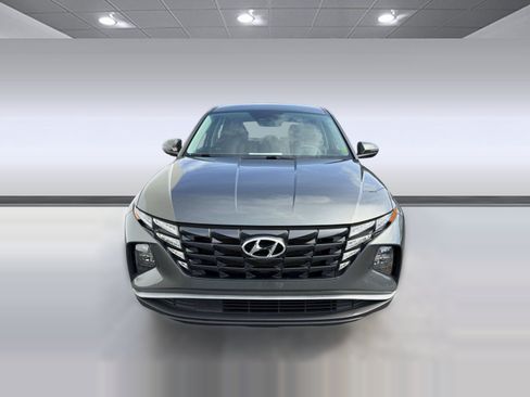 Used 2022 Hyundai Tucson SE w/ Cargo Package FWD image 5