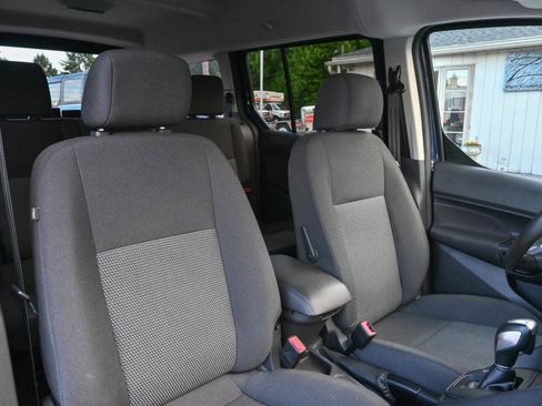 Used 2018 Ford Transit Connect XL FWD image 42