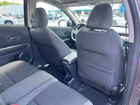 Used 2022 Honda HR-V EX image 42