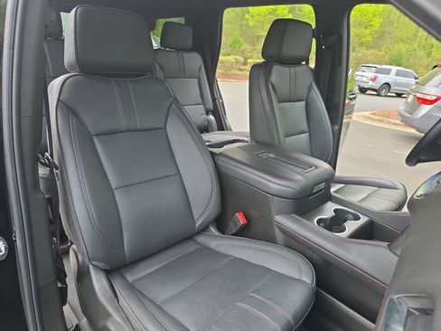 Used 2023 Chevrolet Tahoe RST w/ Luxury Package AWD/4WD image 10