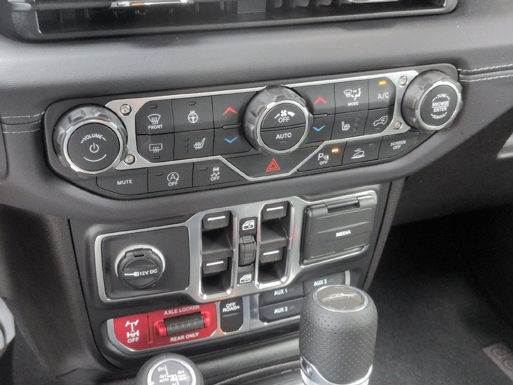 New 2026 Jeep Gladiator Mojave AWD/4WD image 24