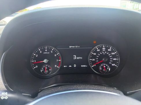 Used 2022 Kia Telluride SX w/ Towing Package FWD image 2