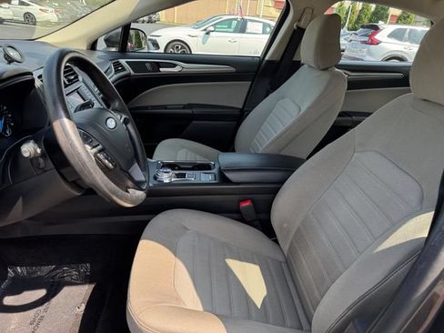 Used 2020 Ford Fusion S FWD image 6