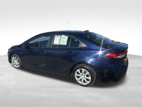 Used 2023 Toyota Corolla LE image 13