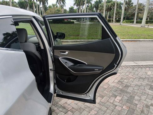 Used 2013 Hyundai Santa Fe Sport FWD image 31