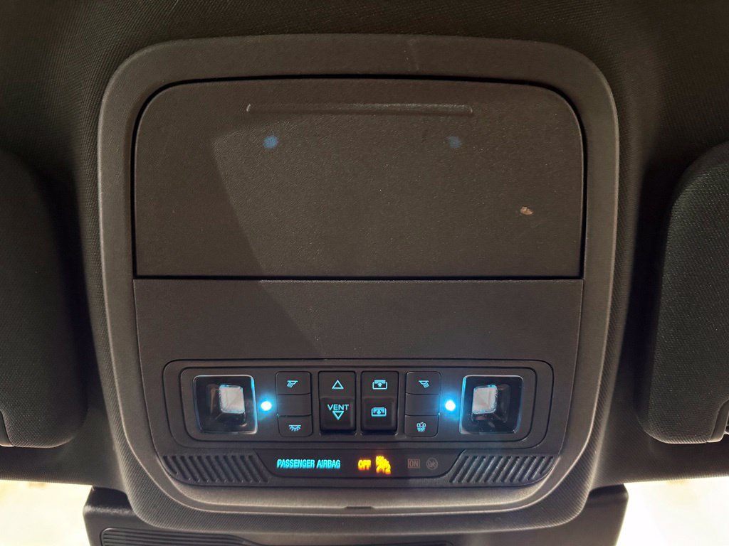 Certified 2020 Ford Explorer XLT w/ Equipment Group 202A AWD/4WD image 32