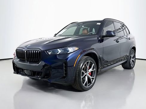 Used 2024 BMW X5 sDrive40i w/ M Sport Package image 3