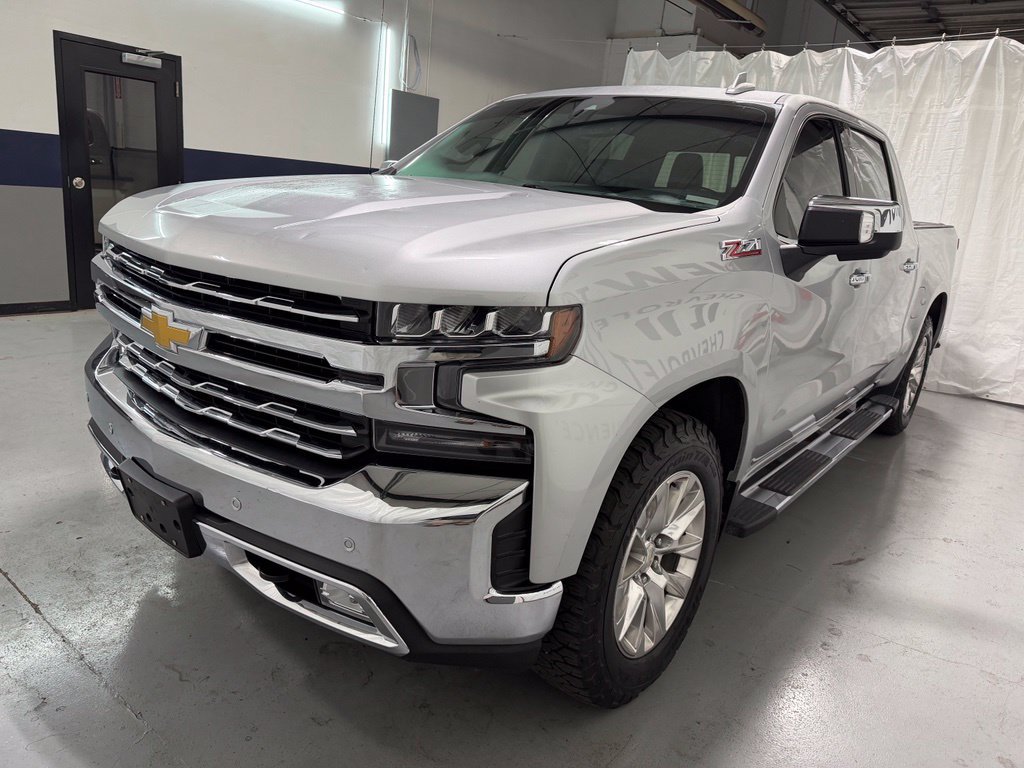 Used 2020 Chevrolet Silverado 1500 LTZ w/ LTZ Premium Package AWD/4WD image 24