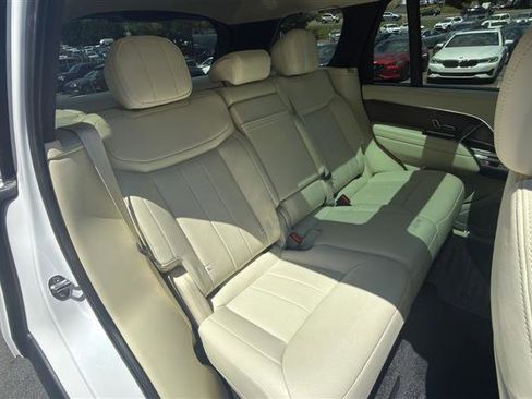 Used 2025 Land Rover Range Rover SE AWD/4WD image 21
